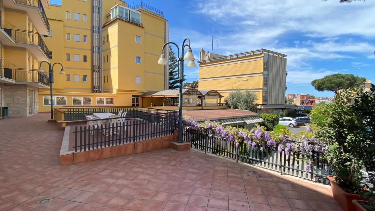 Hotel Casa Tra Noi Roma Exterior foto