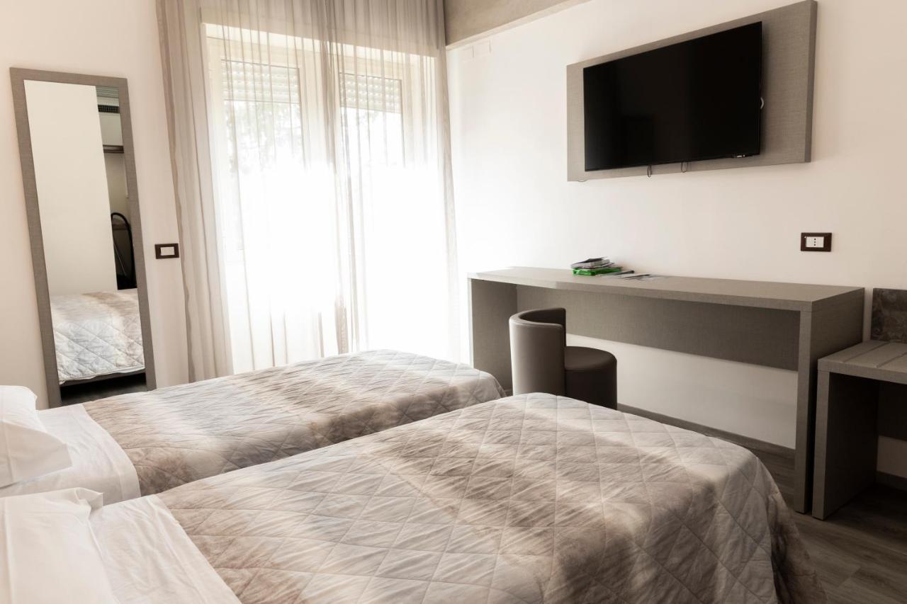 Hotel Casa Tra Noi Roma Exterior foto